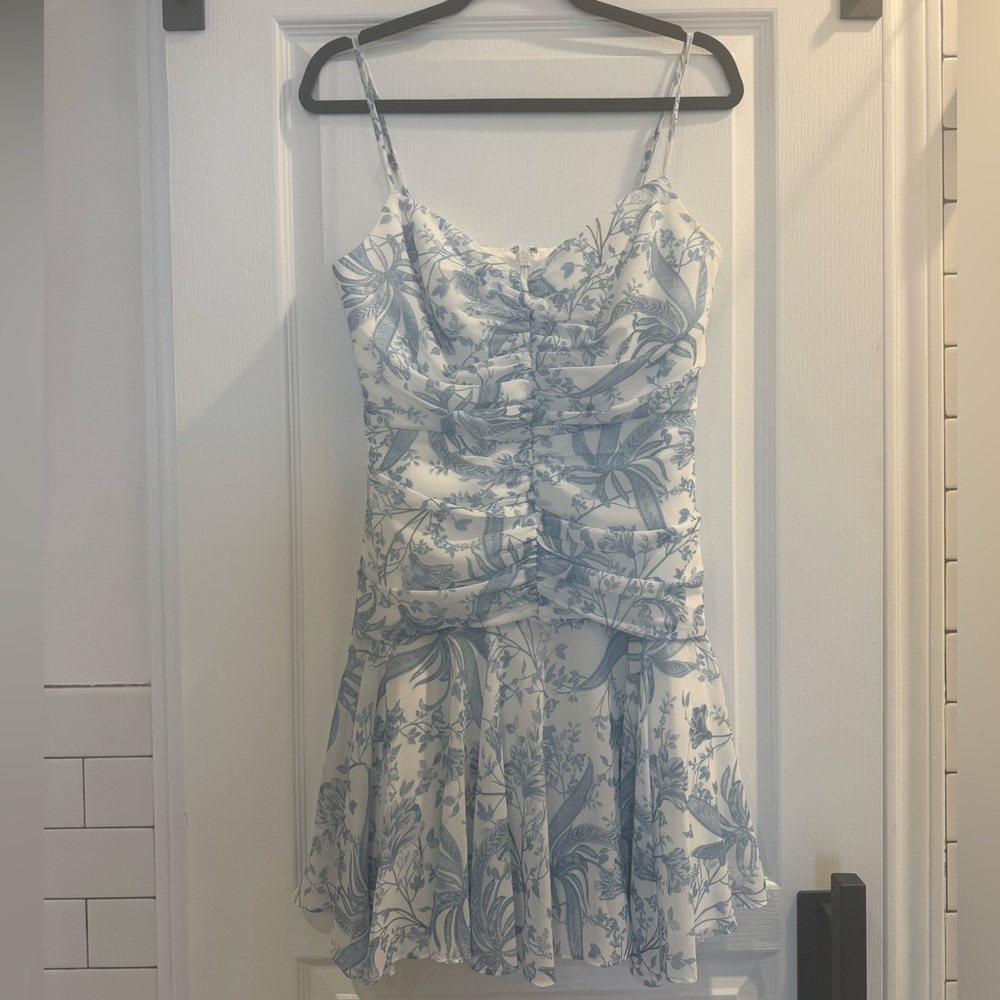 Ever New - white and blue floral pattern dress sz 6